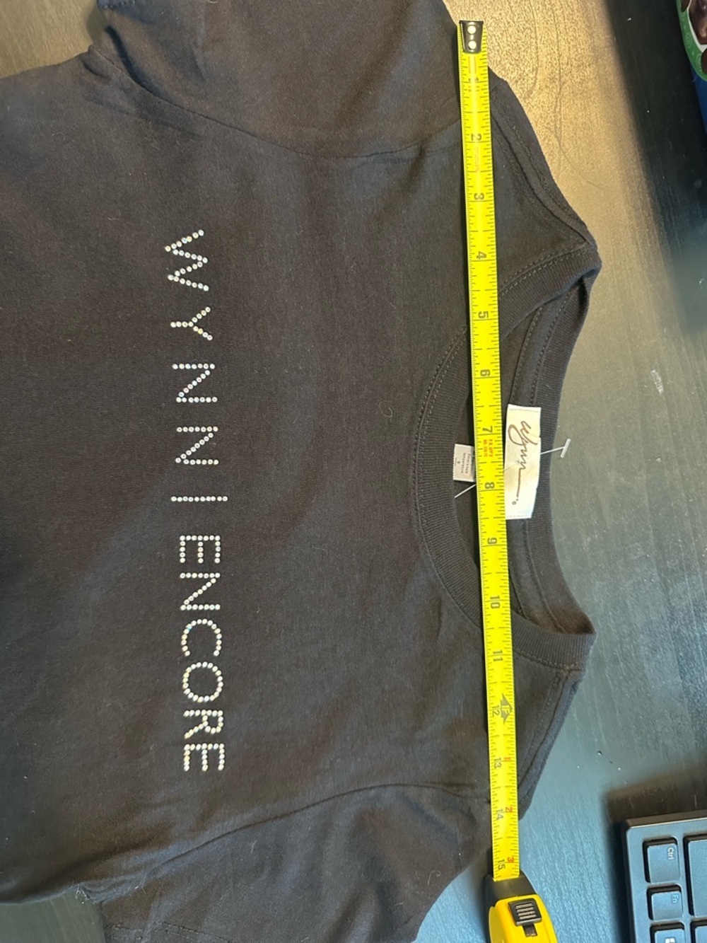 Wynn Encore Las Vegas Ladies Black T Shirt. New with tags, never worn. - Picture 7 of 7